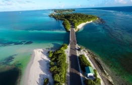 The link road connecting several islands in Addu Atoll. PHOTO: MIHAARU