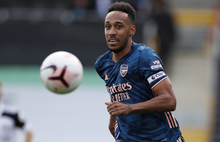 އޮބާމަޔަން އާސެނަލްގެ ކޮންޓްރެކްޓް އާކޮށްފި