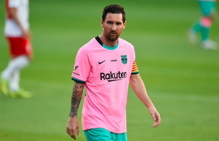 ޕީއެސްޖީން މެސީ ހޯދުމުގެ މަސައްކަތް ވަރުގަދަކުރަނީ