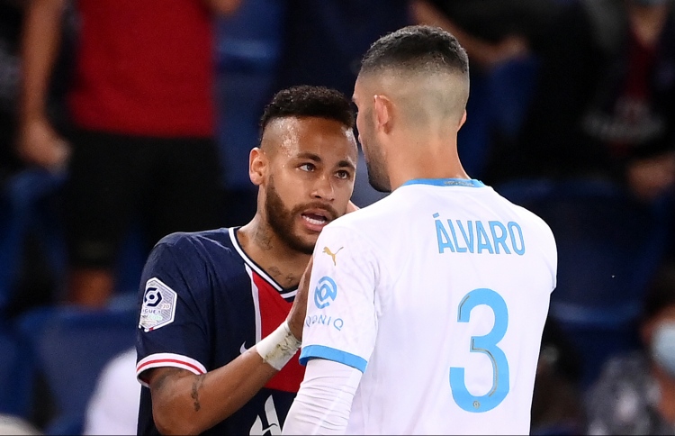 ނޭމާ ދެ މެޗަށް ސަސްޕެންޑްކޮށްފި