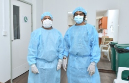 Health professionals at the Hulhumale' Medical Facility established to treat COVID-19 patients. PHOTO: NISHAN ALI/ MIHAARU