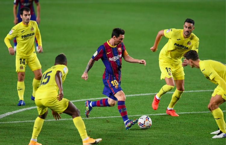 ބާސާ މޮޅުވިއިރު، ސުއަރޭޒް އެތުލެޓިކޯގައި ވިދާލައިފި