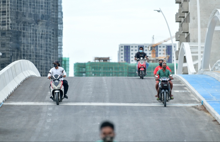 މާޗް މަހު ހިޔާ ފްލެޓްތައް ހަވާލުކުރެވޭތޯ ބަލަނީ