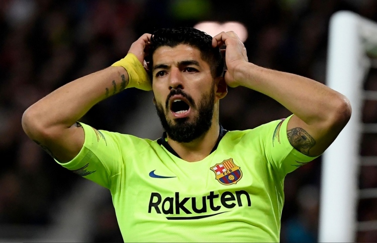 ބާސެލޯނާއިން ކަންތައް ކުރިގޮތުން ސުއަރޭޒަށް ރޮވުނު