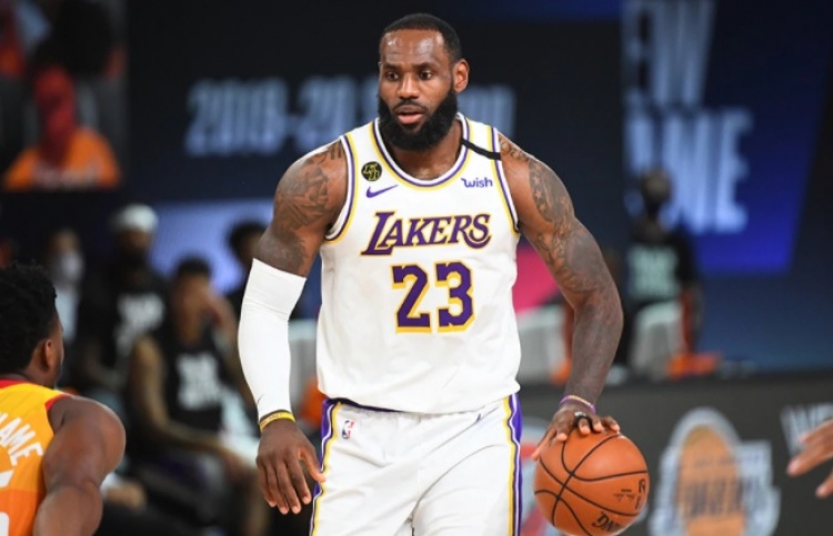 ލެބްރޮންގެ މޮޅު ކުޅުމާ އެކު ލޭކާސް އަލުން ރަސްކަމަށް