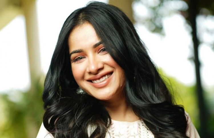 ބިގް ބޮސް 14: ސާރާގެ ދަތުރު ވަރަށް ކުރު