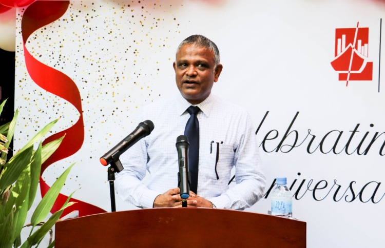 ފަންނީ މީހުން ތަމްރީނުކުރުންް އަވަސްކުރަން އެދިއްޖެ