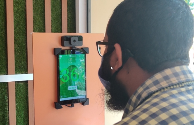 ހުން ސްކޭން، ކޮވިޑަށް ދިވެހިންގެ ހާއްސަ އުފެއްދުމެއް