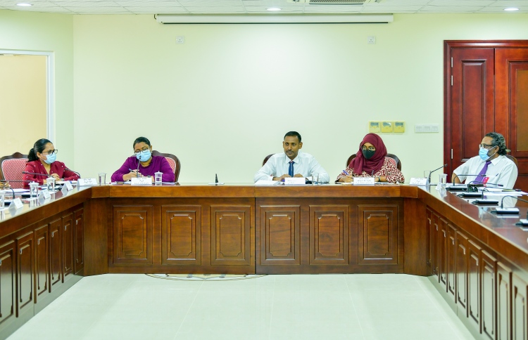 ވެންޓިލޭޓަރު މައްސަލަ ރިވިއުކުރަން ފަށައިފި