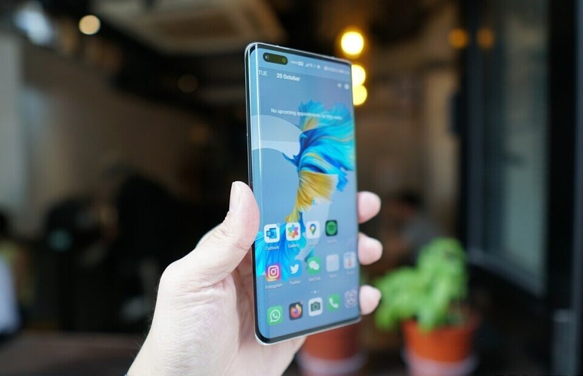 ވާވޭގެ "މޭޓް 40" ސީރީޒް ދައްކާލައިފި