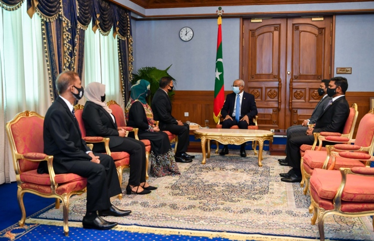 އެންއައިސީގެ މެމްބަރުންގެ މުސާރަކުޑަވެގެން ޝަކުވާކޮށްފި