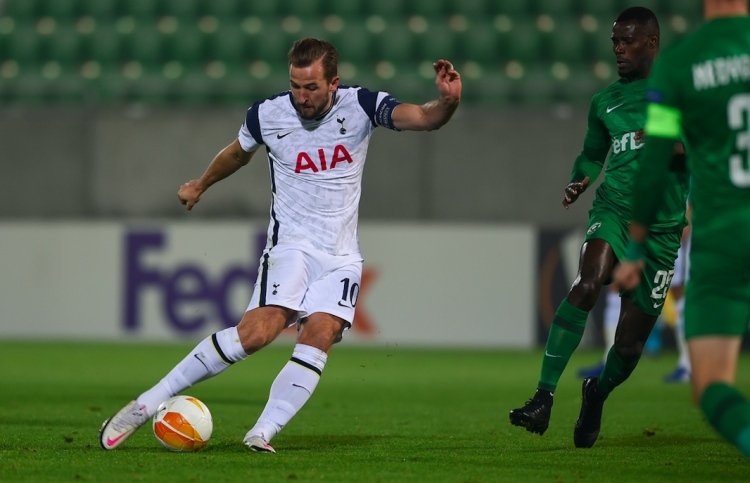 އާސެނަލަށް މޮޅެއް، ކޭން 200 ގޯލު ހަމަކޮށްފި