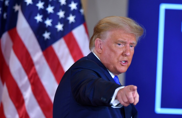 އެންމެ ފަހު ވަގުތު ވެސް ޓްރަމްޕް އީރާނަށް ދަތިކޮށްފި