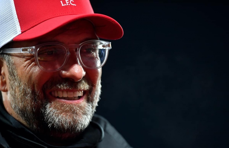 ލިވަޕޫލުން ވަކިވާން އުޅޭ ވާހަކަތަކަށް ކްލޮޕް ރައްދުދީފި