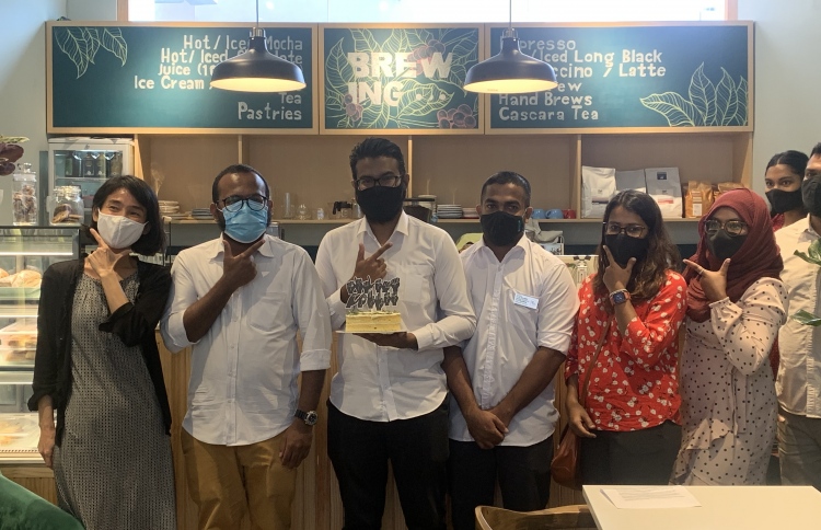 ކޮފީ ޝްރަބުން "ސައިލެންޓް ކޮފީ"