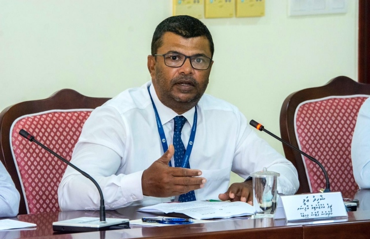 ވައްކަން ކުރީ ލިޔުންތައް ފޯޖުކޮށްގެން: ޝާހިދު