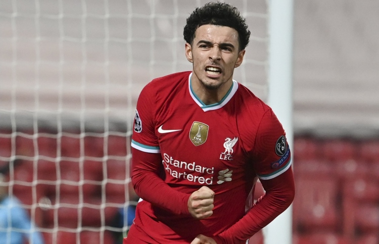 ލިވަޕޫލް އަނެއް ބުރަށް، ބަޔާންގެ ރެކޯޑް ނިމުމަކަށް