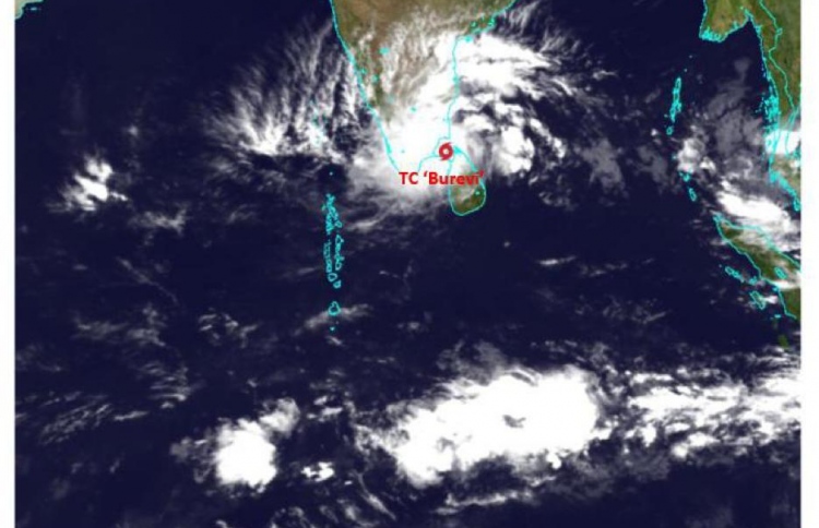 ތޫފާނު ދަނީ ދުރަށް އެކަމަކު ވައި ގަދަވާނެ: މެޓް