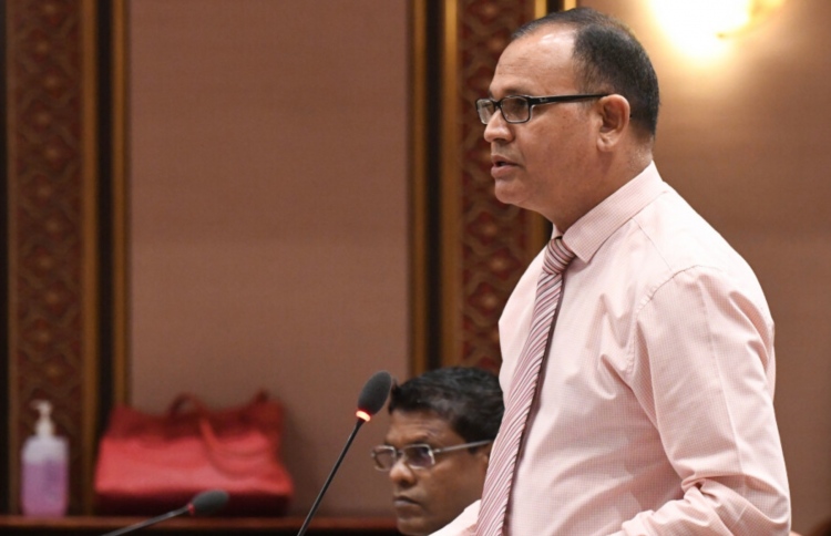 މިނިސްޓަރުގެ ބަހަށް ޕީއެސް ވަކިކުރުމާ މެދު ކަންބޮޑުވުން