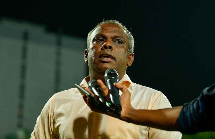 އަދިވެސް އީގަލްސް އަށް ޕްރެޝަރު އެބައޮތް: މޯހަން