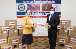 US Ambassador to Sri Lanka and Maldives Alaina B. Teplitz presents Intensive Care Unit (ICU) equipment worth USD 165,000 to the Ministry of Health and MNDF on December 10, 2020. PHOTO/US EMBASSY