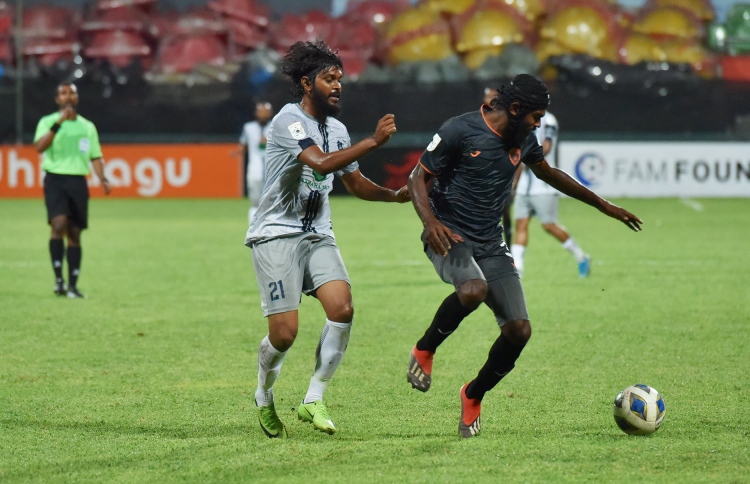 ސަސް ފުރަތަމަ މެޗުން އީގަލްސް ބަލިކޮށްފި