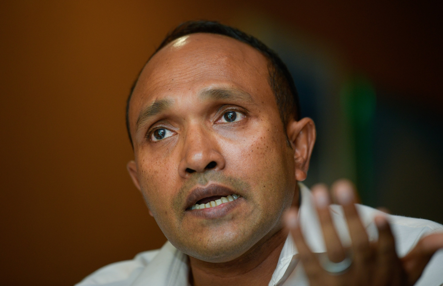 ޔާމީންގެ ގާނޫނީ ވަކީލުންގެ ޓީމުގައި ހިިމެނިވަޑައިގަންނަވާ ކުރީގެ ނައިބު ރައީސް ޑރ. ޖަމީލް. --އަވްޝަން އިލްޔާސް/މިހާރު