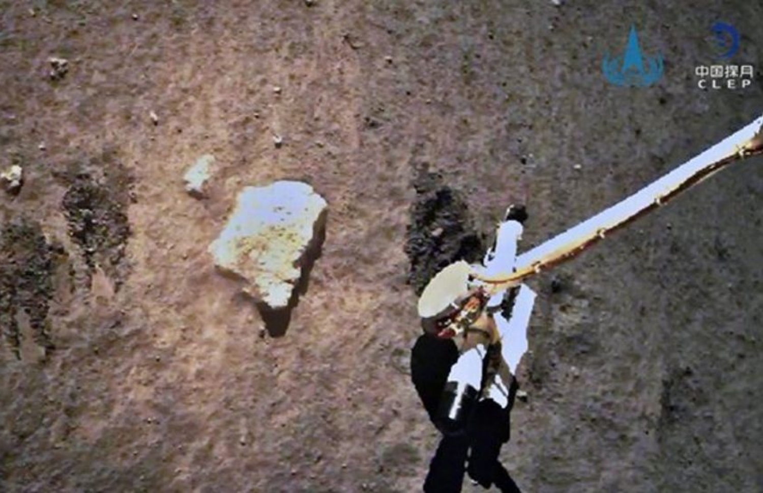 ސާމްޕަލް ނެގުމުގައި ޗައިނާގެ އުޅަނދު ވަނީ ހަނދުގައި ދެ ދުވަސް ހޭދަކޮށްފައި. --ފޮޓޯ:ޝަޓާސްޓޮކް