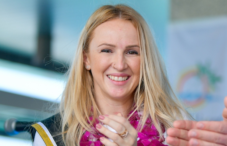 ހުވަފެނީ މަންޒިލްގެ ފުރަތަމަ ދަތުރުން ބޮޑު އުފަލެއް