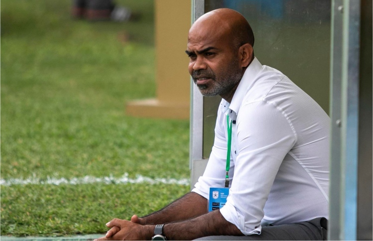 "މަގުމަތިން ފުޓްބޯޅައިގެ ވާހަކަ ދެއްކުން އިތުރުވޭ"