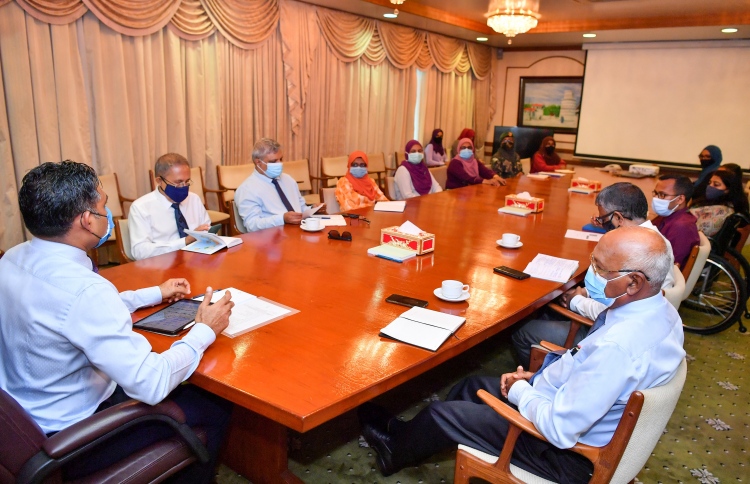 ސިޒޭރިއަން ގިނަވާތީ ފޫޅުމައިކަން ކިޔަވައިދެނީ