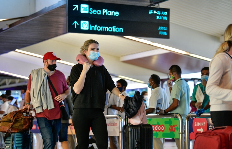 މިދިޔަ މަހު އައި ޓޫރިސްޓުން 81 ޕަސެންޓް އިތުރުވެއްޖެ