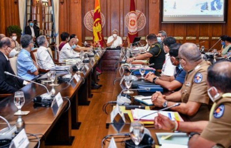 އާވައިރަހާ ގުޅިގެން ޔޫކޭގެ ދަތުރުވެރިން ލަންކާއަށް މަނާ