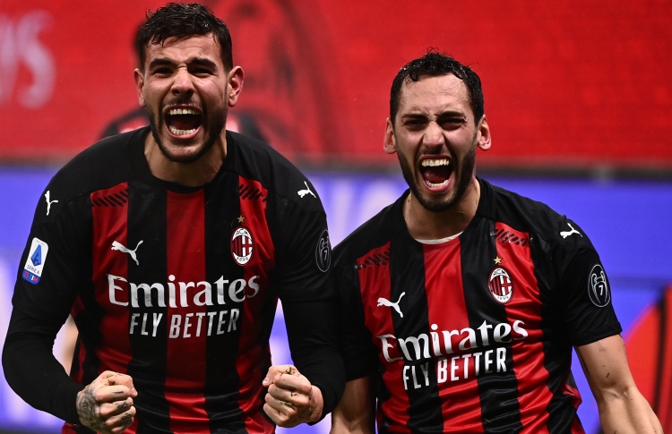 އެއް ވަނައިގައި އޮވެ މިލާން ފިނި މޫސުމުގެ ޗުއްޓީ އަށް