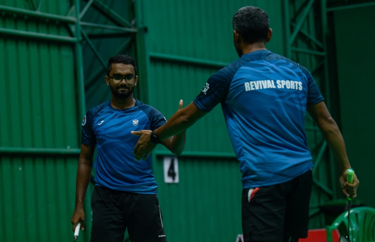 ސެމީގައި ރިވައިވަލް އާއި އައިބާގެ ކުރިމަތިލުމެއް