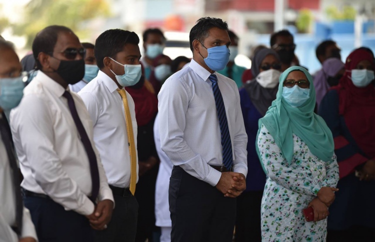 "ބަދަލު ގެނެސްގެން ޑްރަގްގެ މައްސަލަ ހައްލުކުރަންޖެހޭ"