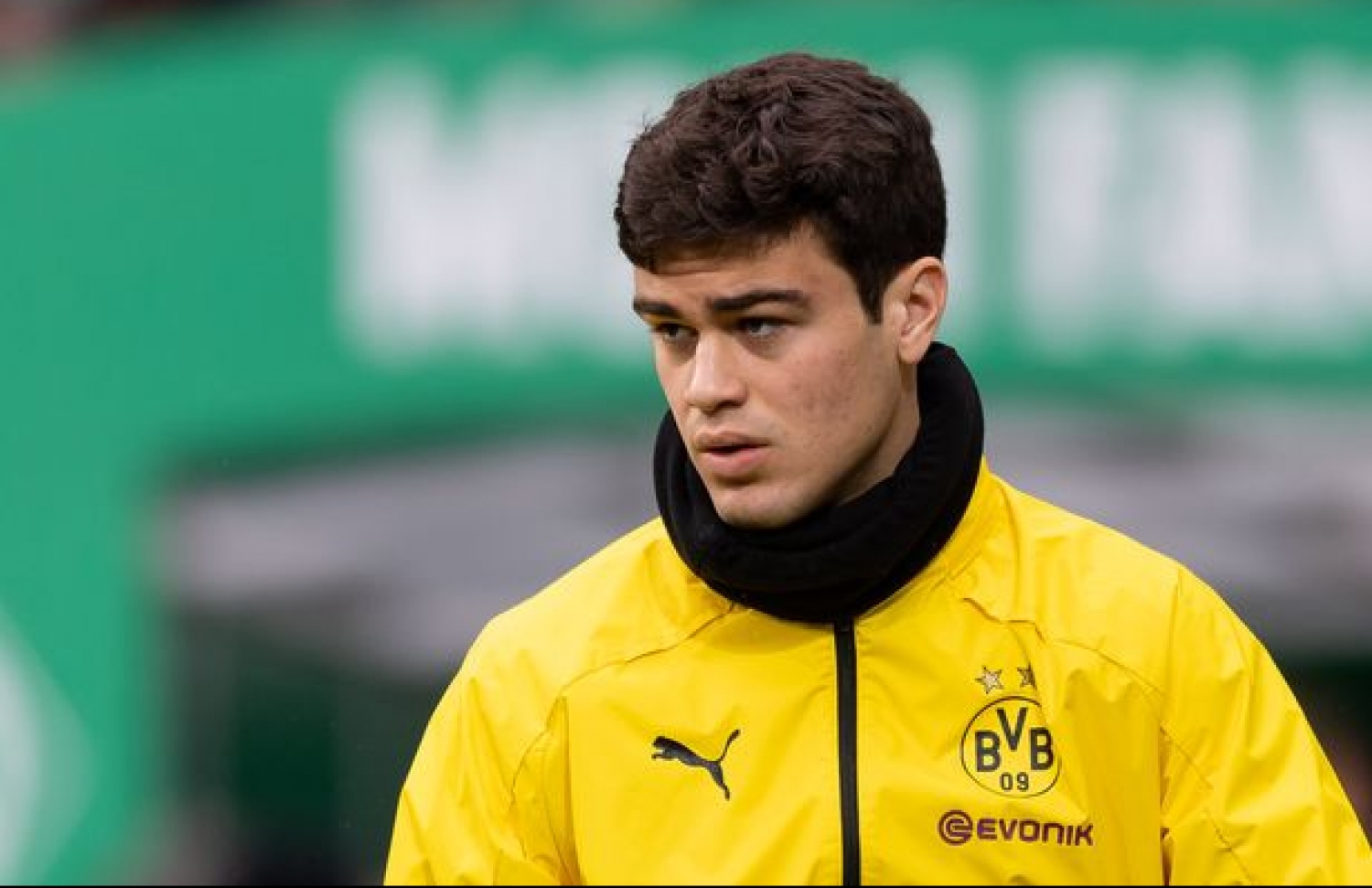 Dortmund extend American teenager Giovanni Reyna's deal to 2025