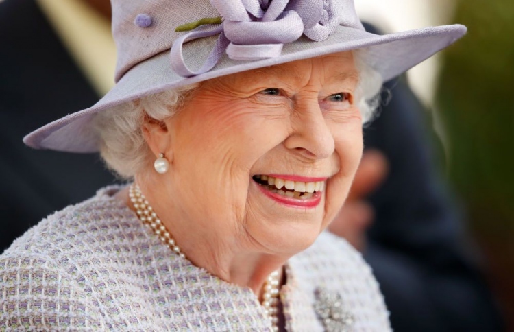 ބަކިންހަމް ޕެލަސްގެ ގާޑަން ޕާޓީތައް ކެންސަލް