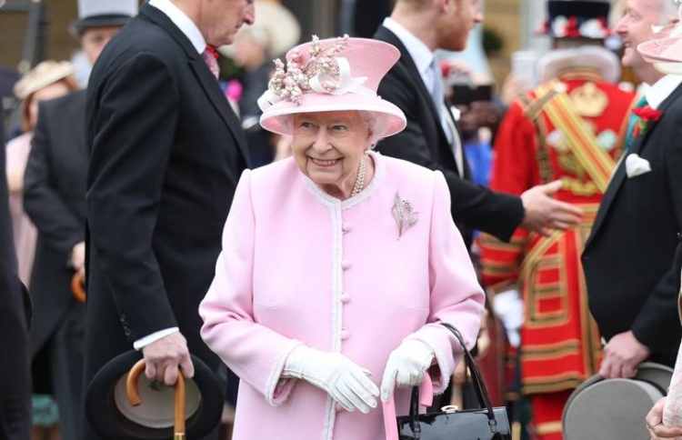 އިނގިރޭސިވިލާތުގައި އިތުރު 8 ސިޓީ އުފައްދައިފި