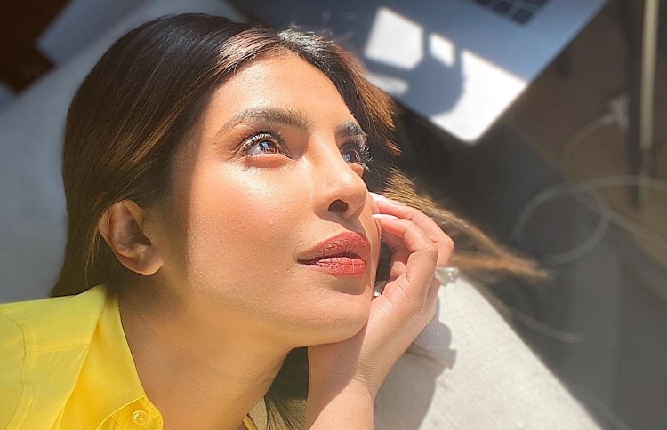 ޕްރިޔަންކާ "ޓެކްސްޓް ފޯ ޔޫ" ނިންމާލައިފި