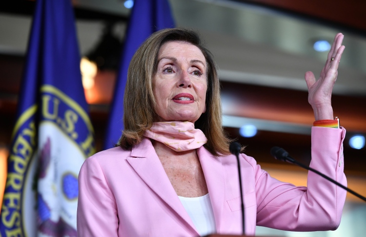 ޕެލޯސީ ތައިވާނަށް ވަޑައިގަތުން ބޮޑު ބަހުސަކަށް