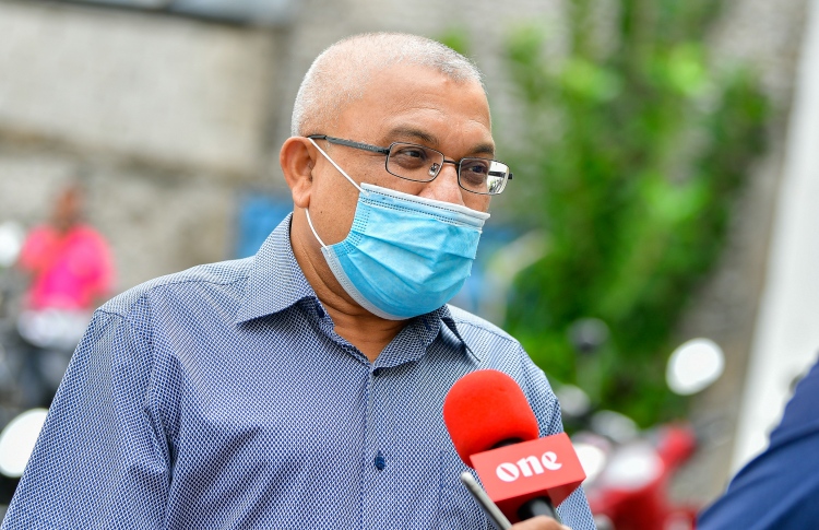 ޖިހާދުގެ ޕާސްޕޯޓު ހިފަހައްޓައި، މިރޭ ޝަރީއަތް ފަށަނީ