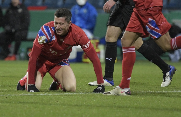 ދެ ވަނަ ޑިވިޝަނުގެ ޓީމެއް އަތުން ބަޔާން ކަޓައިފި