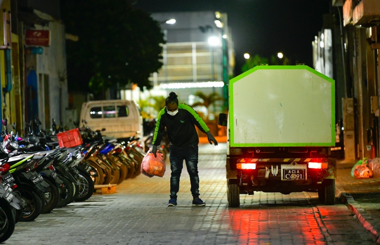 ހުޅުމާލެއިން ކުނި ނަގާ ވަގުތު އިތުރު ކުރަނީ