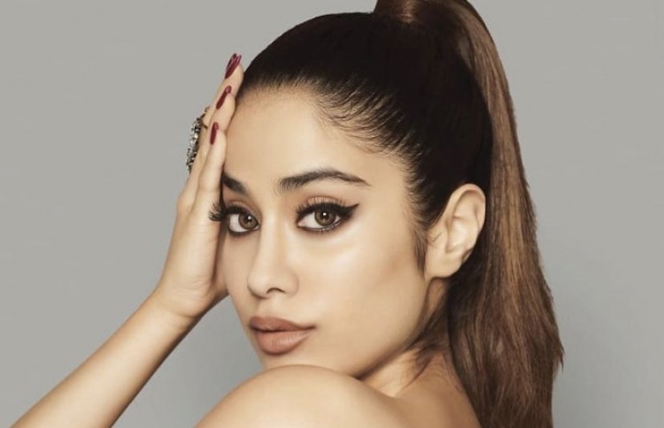 މުޒާހަރާއާ ހެދި ޖާންވީގެ ފިލްމަށް ހުރަސްތަކެއް