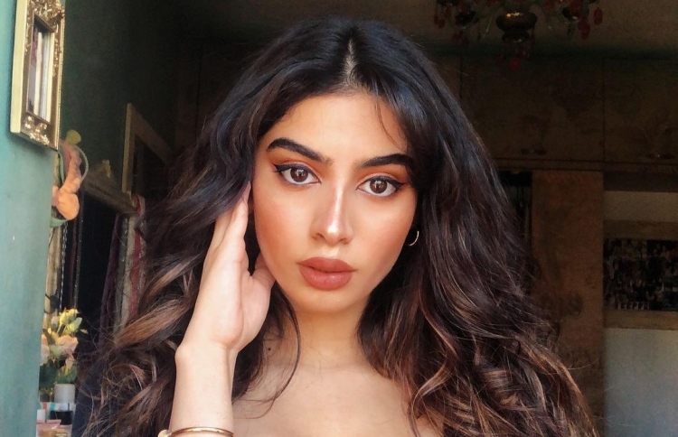 ސްރީދޭވީގެ ހަގު ދަރިފުޅު ވެސް ބޮލީވުޑަށް ތައްޔާރު