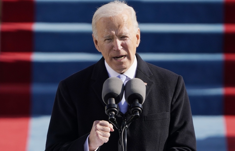 ބައިޑެން އިނގިރޭސި ވިލާތަށް ވަޑައިގަންނަވަނީ