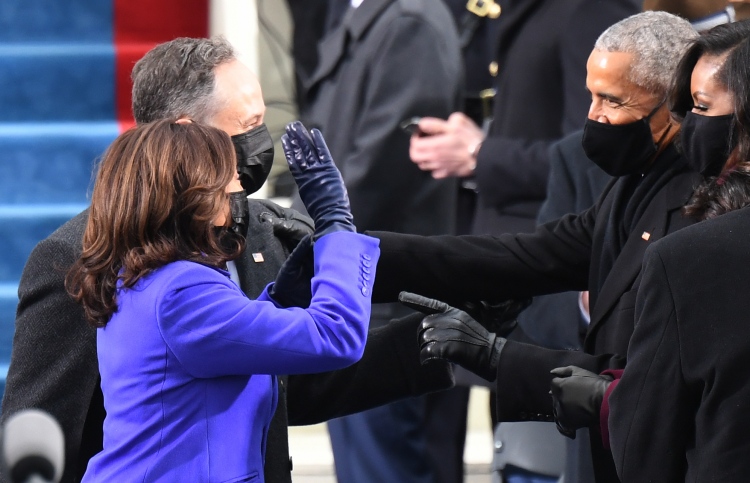 އެމެރިކާގެ ތާރީހުގައި އެންމެ ތަފާތީ ބައިޑެން ސަރުކާރު