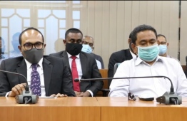 President Abdulla Yameen with his lawyer at the High Court --
