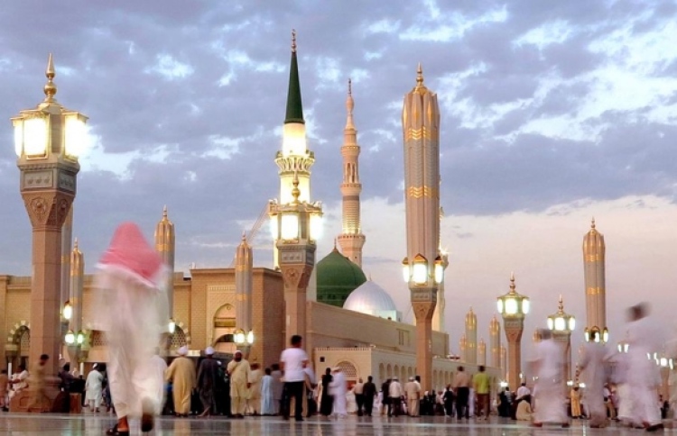 ފުރަތަމަ 10ގައި މަދީނާ ހަރަމަށް 10.3 މިލިއަން